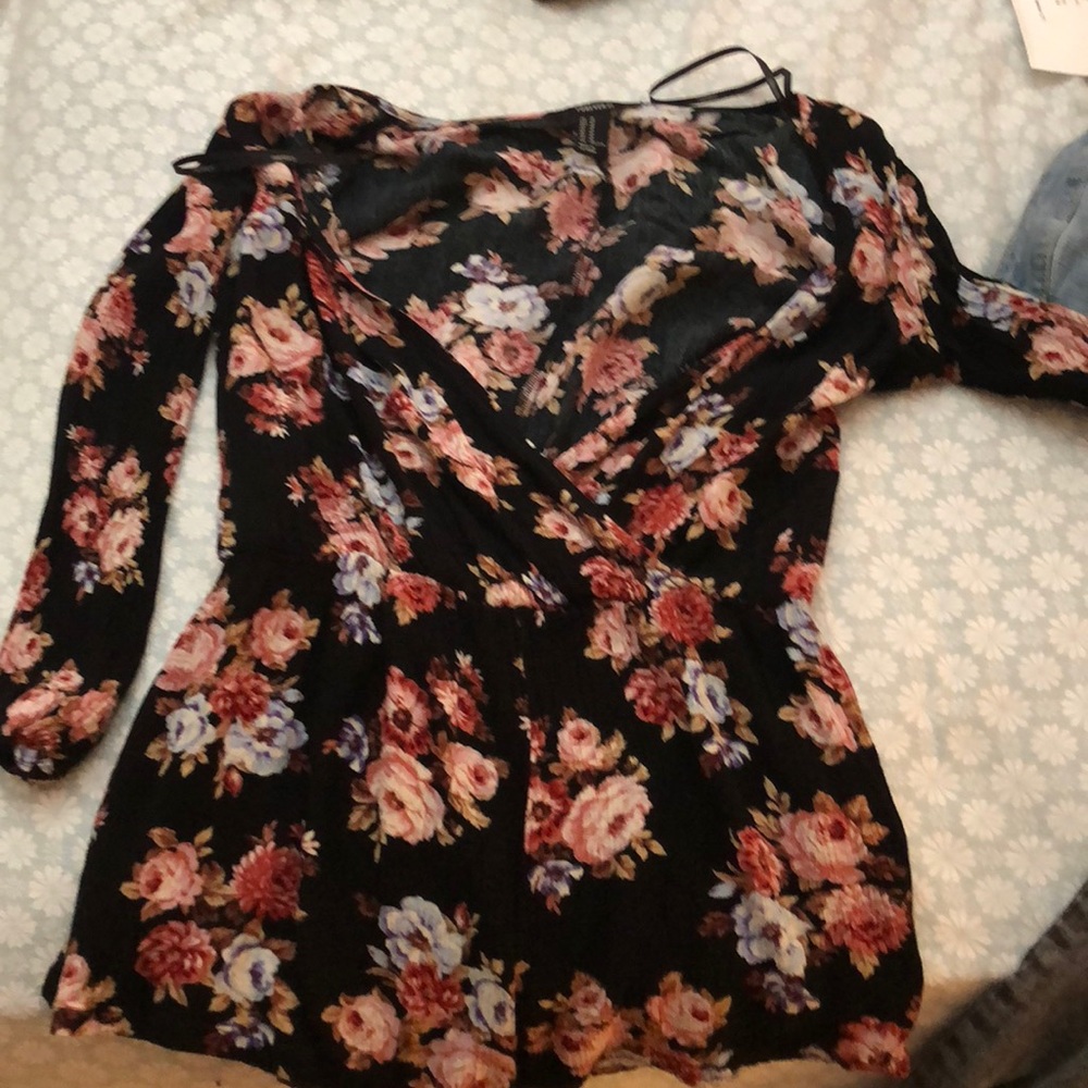 Rose ROMPER FOREVER 21